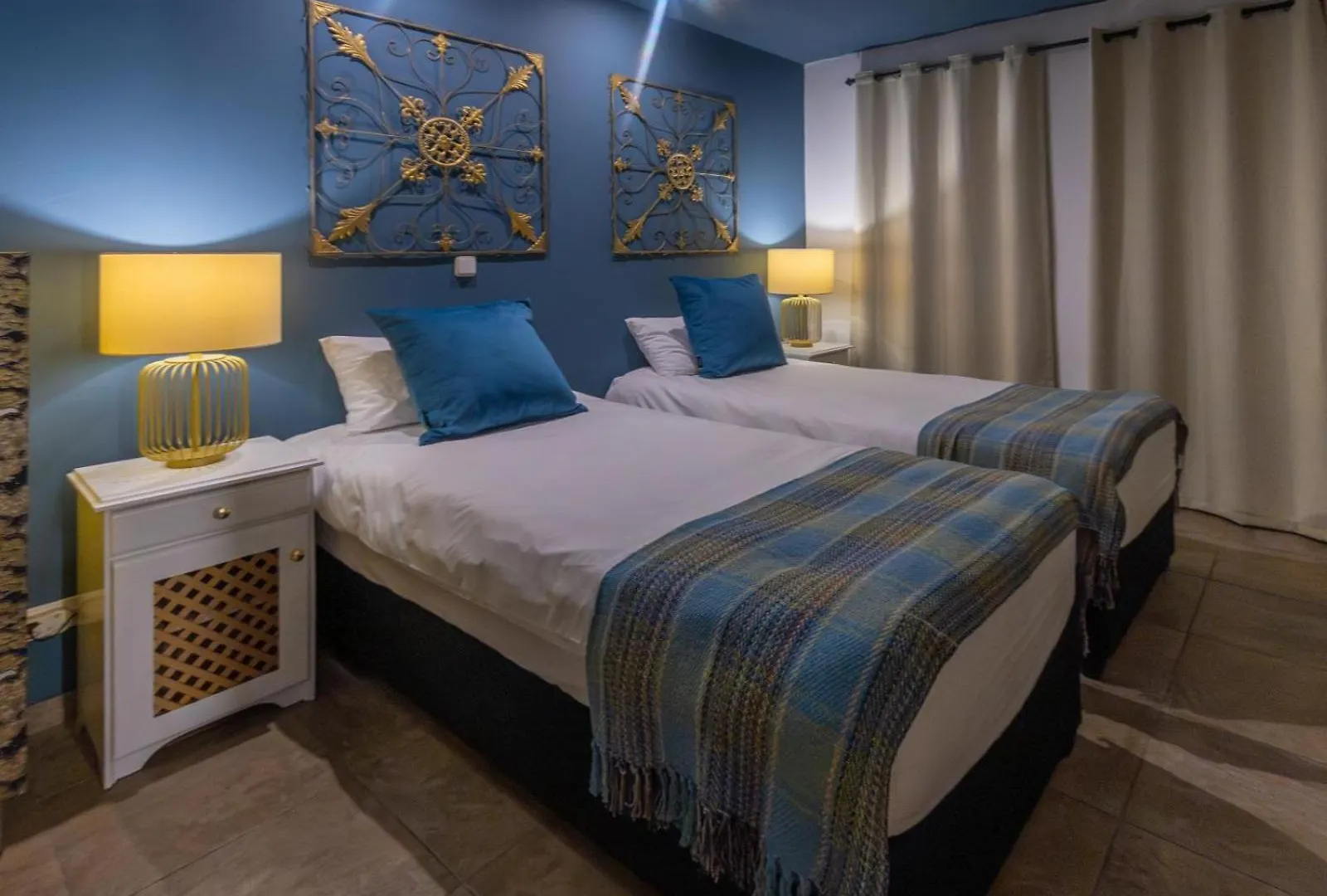 Guest house Cape Town 4U Guesthouse