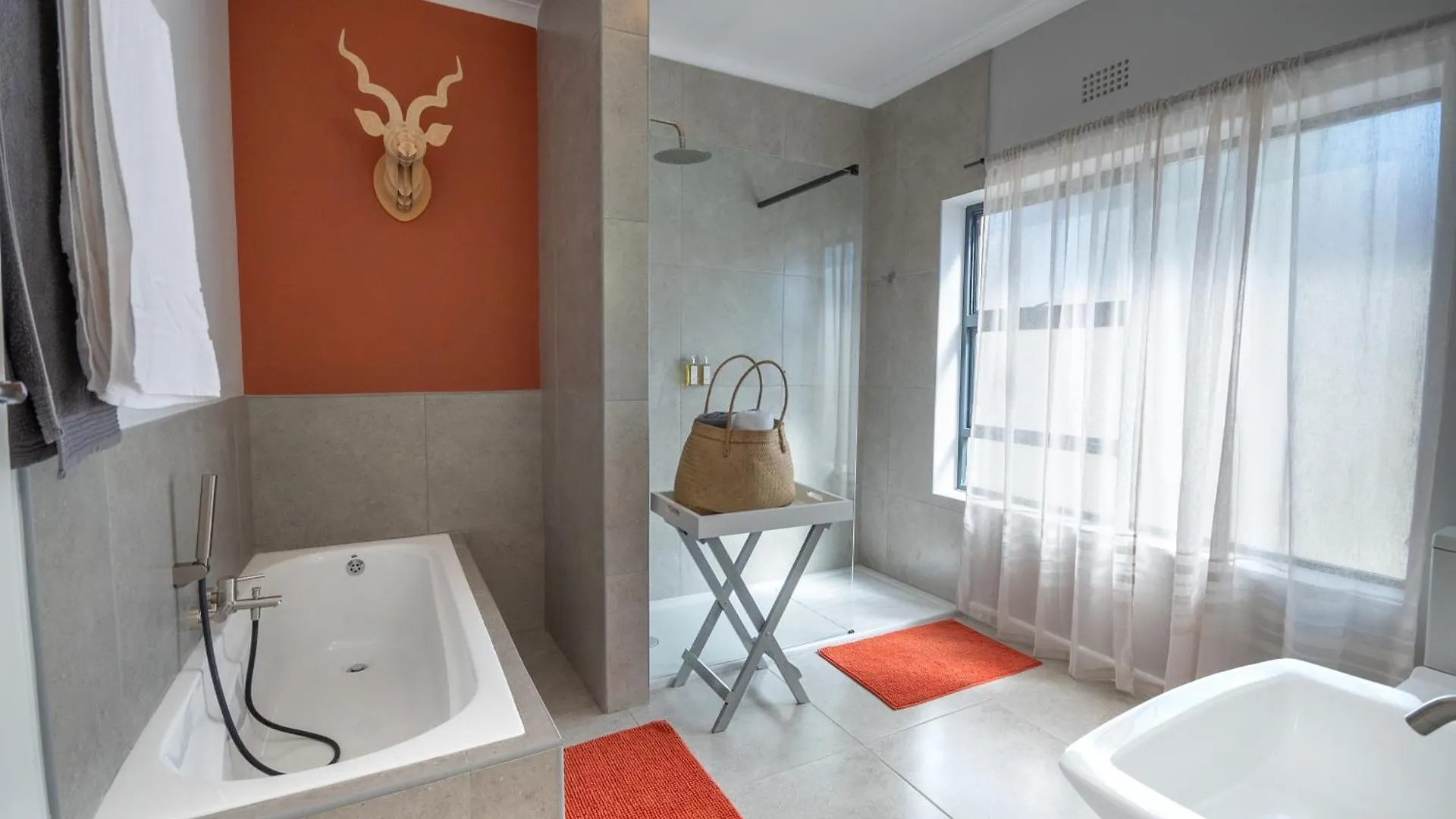 Cape Town 4U Guesthouse Guest house